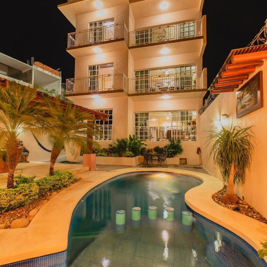 Primavera Suites Zihuatanejo Eksteriør billede