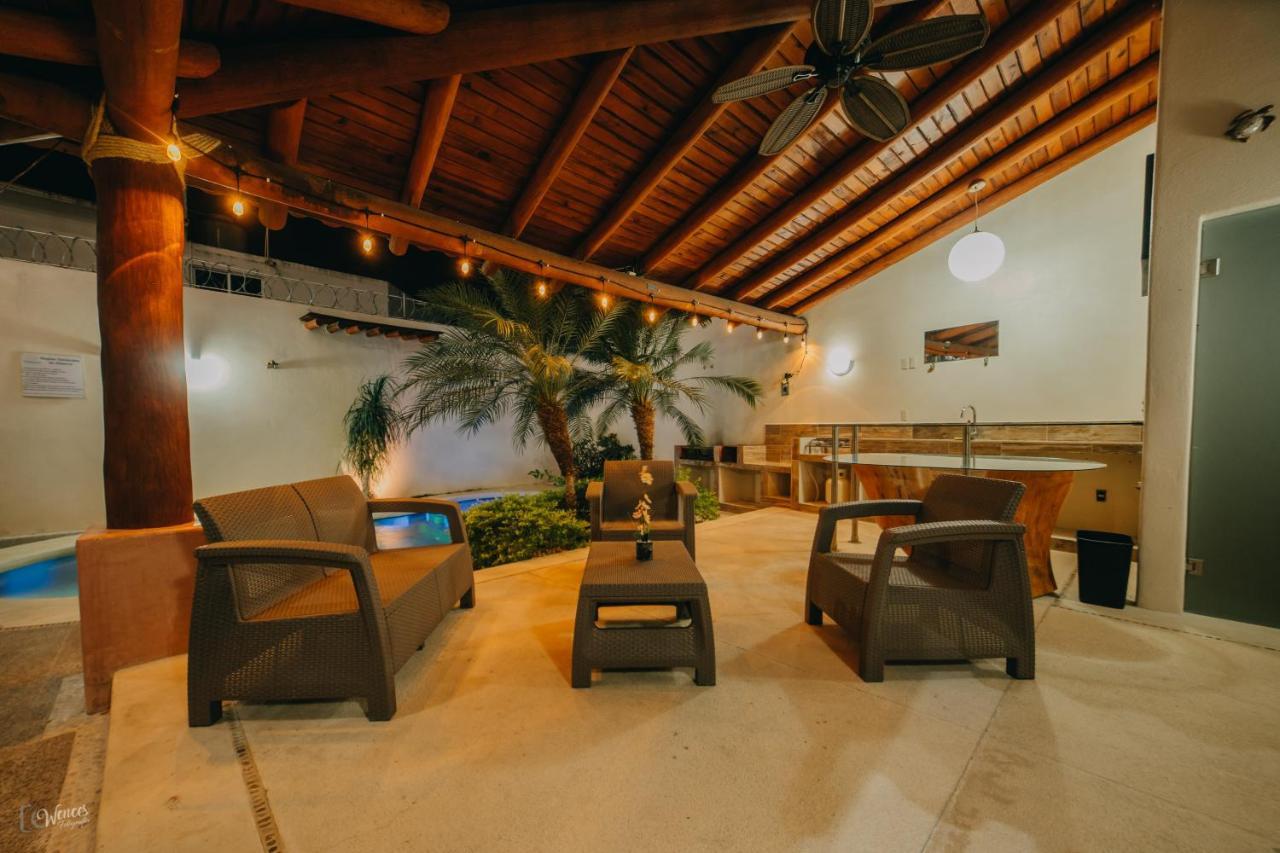 Primavera Suites Zihuatanejo Eksteriør billede